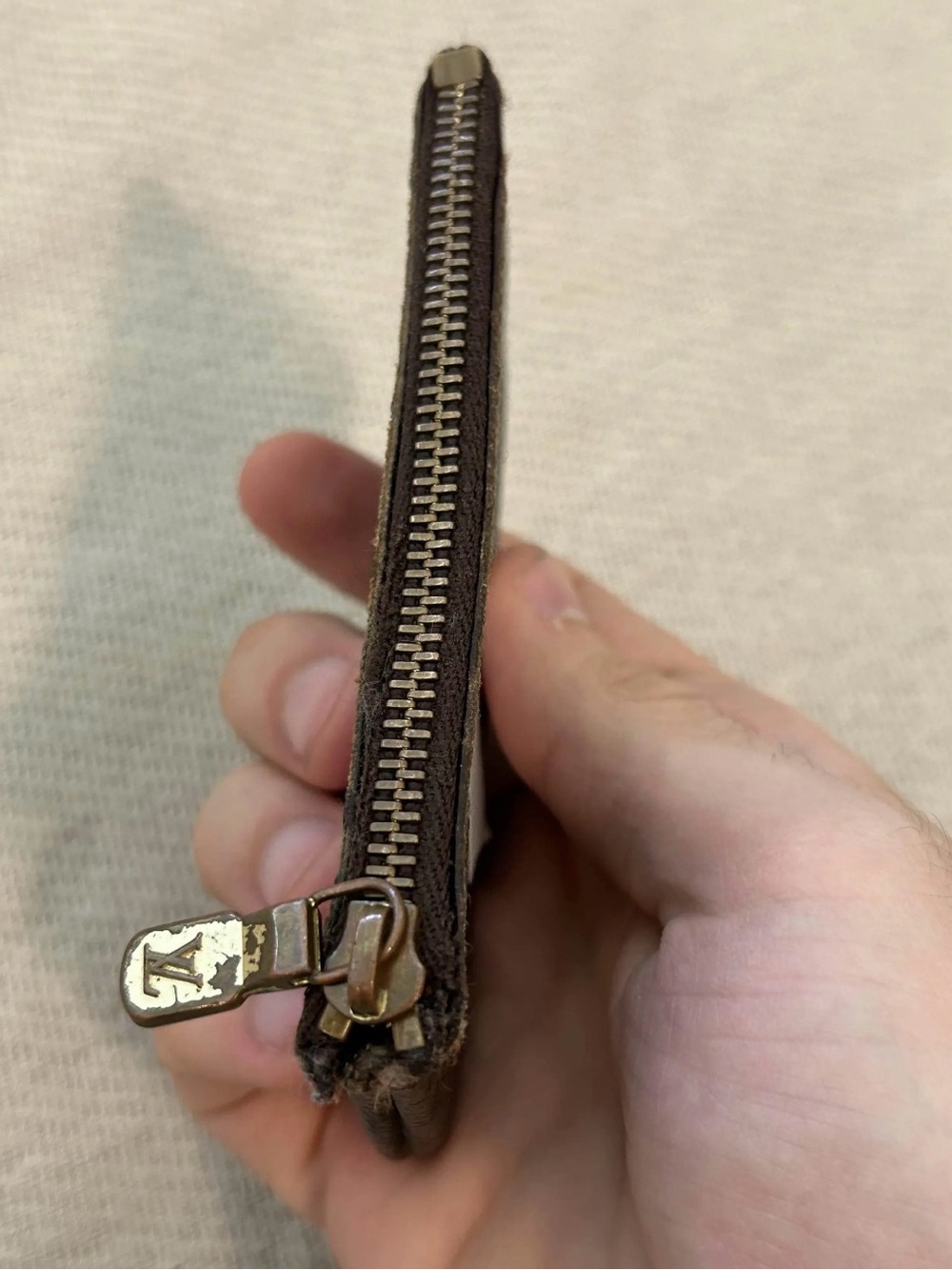 Louis Vuitton Vintage Key/Card Cles Pouch - Picture 4 of 13
